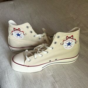 NWT Converse High-Top Chuck Taylor All Star Lift Platform Sneakers